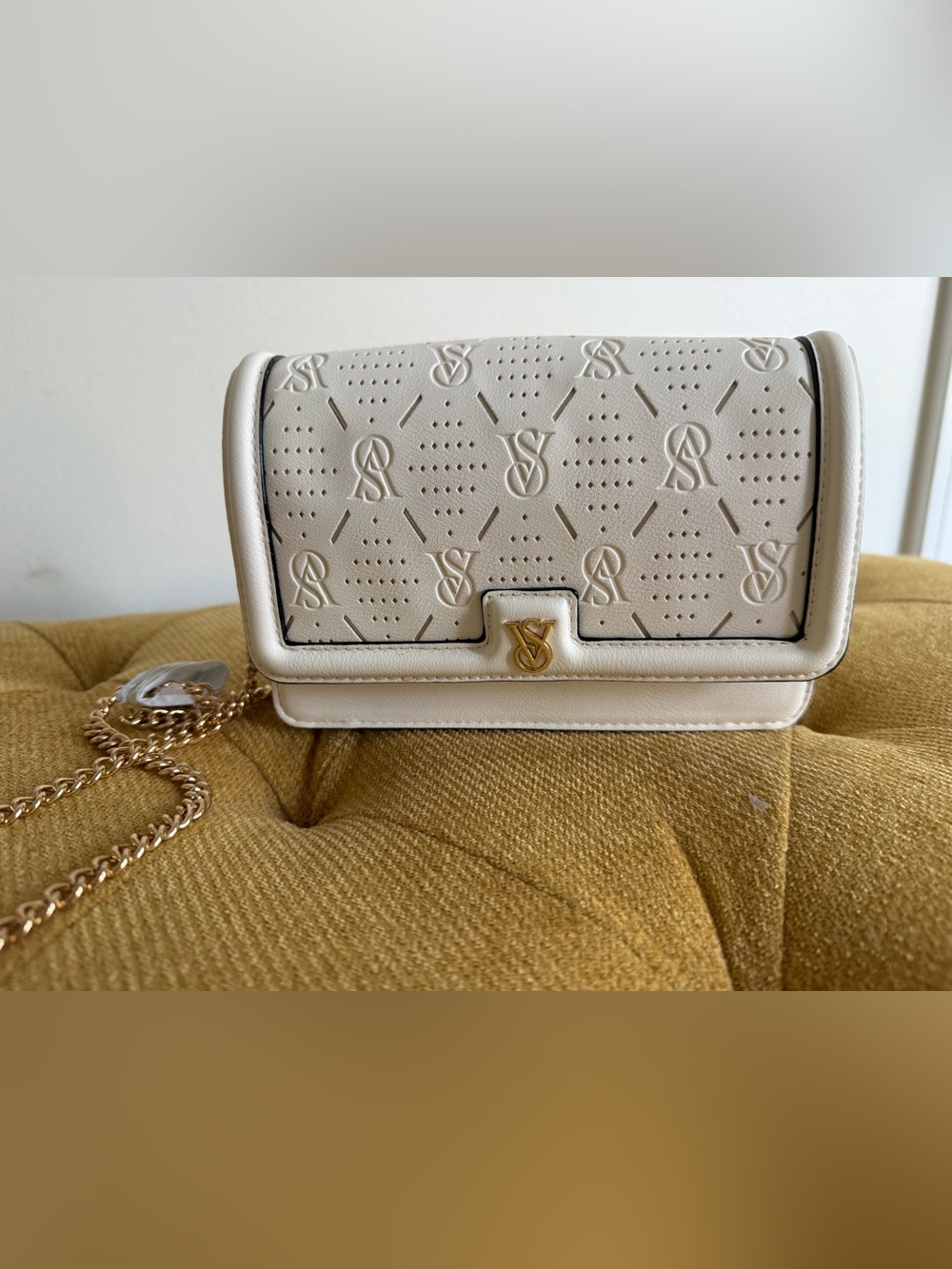 Victoria Secret Purse, NWT!